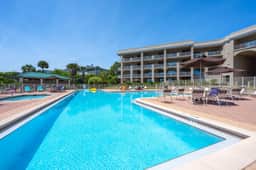 A Sight 2 Sea, Beachy Townhouse, Beach, Pool, Hot Tub - Image 3