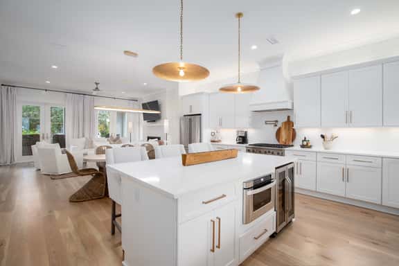 Over the Moon, 30A Home, Golf Cart, Elevator, Pool - Image 1