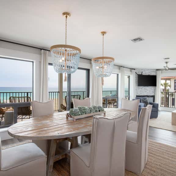 C'est La Vie, Beachfront Condo, Pool - Image 1