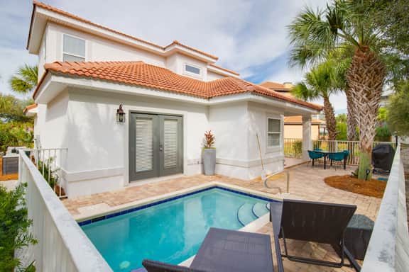 Seas The Day, House, Priv Pool & Beach, Golf Cart - Image 2