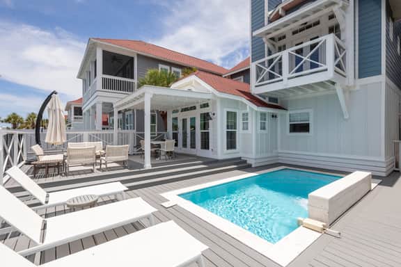 My Beach Alibi, Lakefront Home, Priv Pool & Beach - Image 3