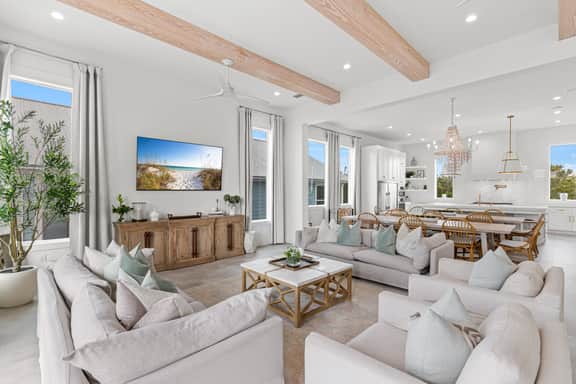 Emerald Sunset, Spacious Home, Private Pool, 2 Golf Carts - Image 3