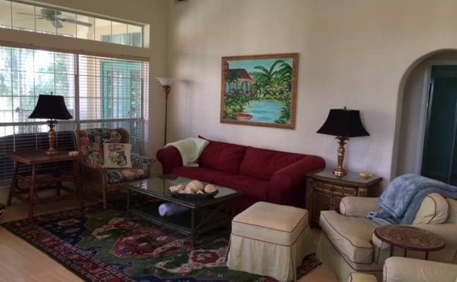 Tivoli living area before renovation