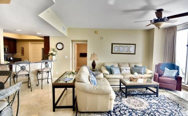 Silver Beach Towers living area before renovation